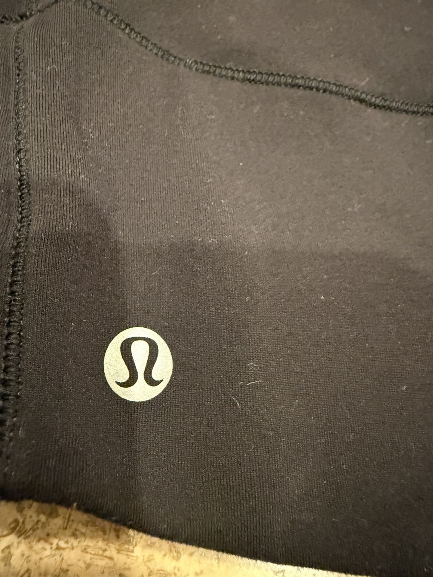 Lululemon - Lot of 2 Tops & Pants | Nearly New!