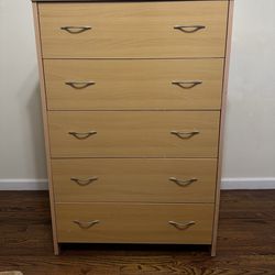 Dresser: Natural Wood Finish