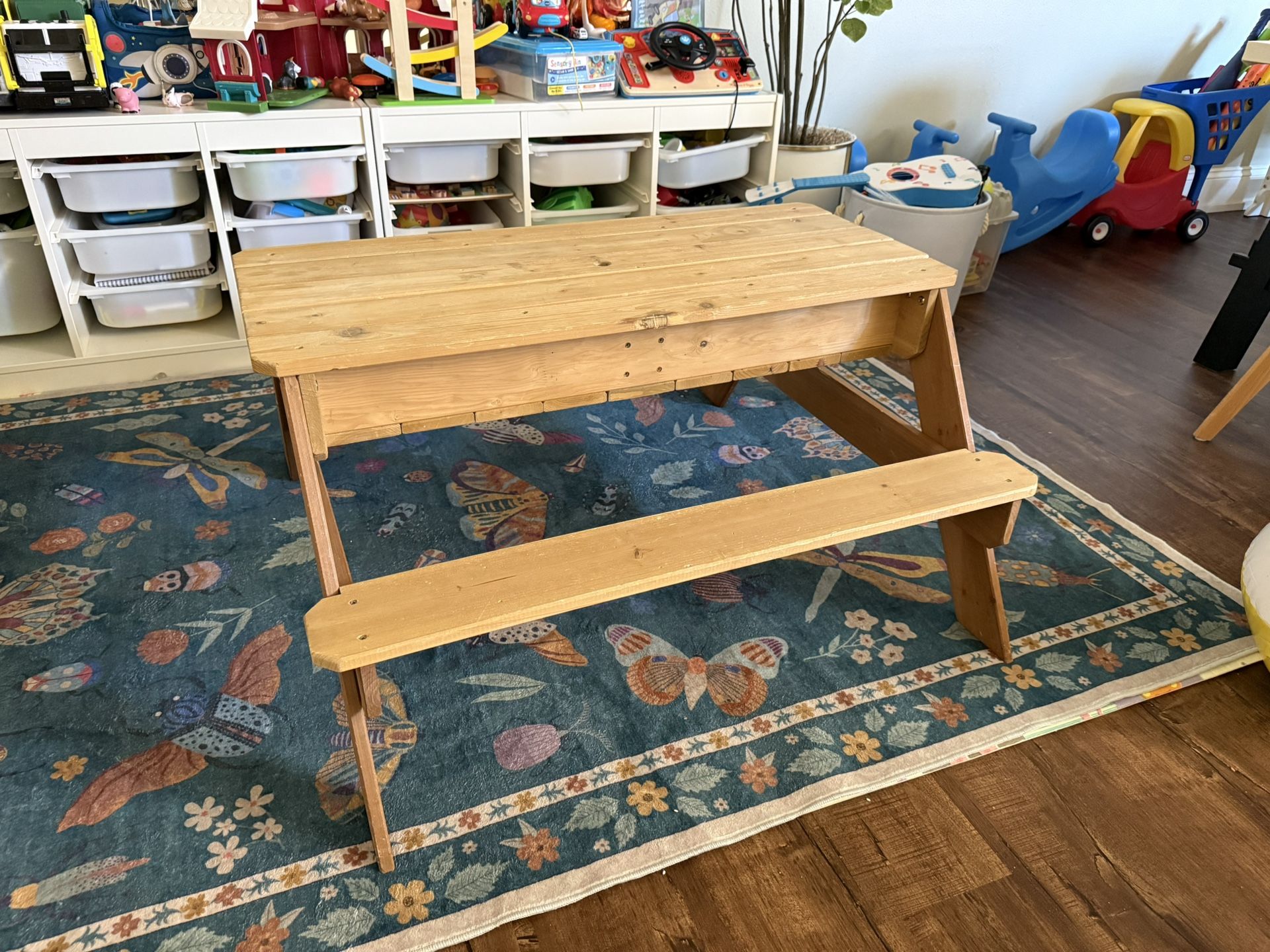 Children's Craft, Recreation, Picnic Table