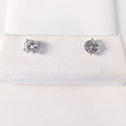 14k .90ct Total Diamond Earrings