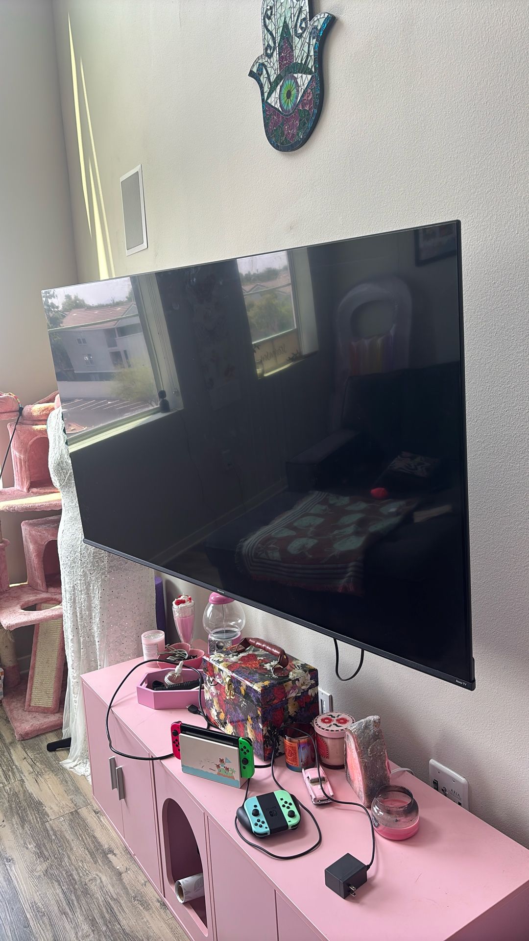 65 Inch Tv Mostly For Parts Inoperative Tv