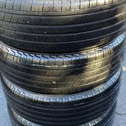 4 Llantas Usadas Michelin Primacy 225/65/17 $220 las 4