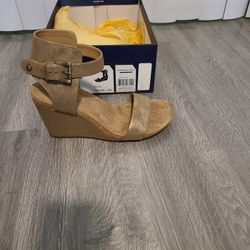 Womens Adrienne Vittadini (New)