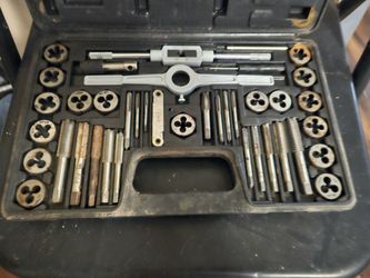 Tap And Die Set
