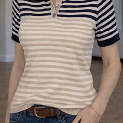 Striped Short Sleeve Knit Polo Top – Neutral Tones – Size L