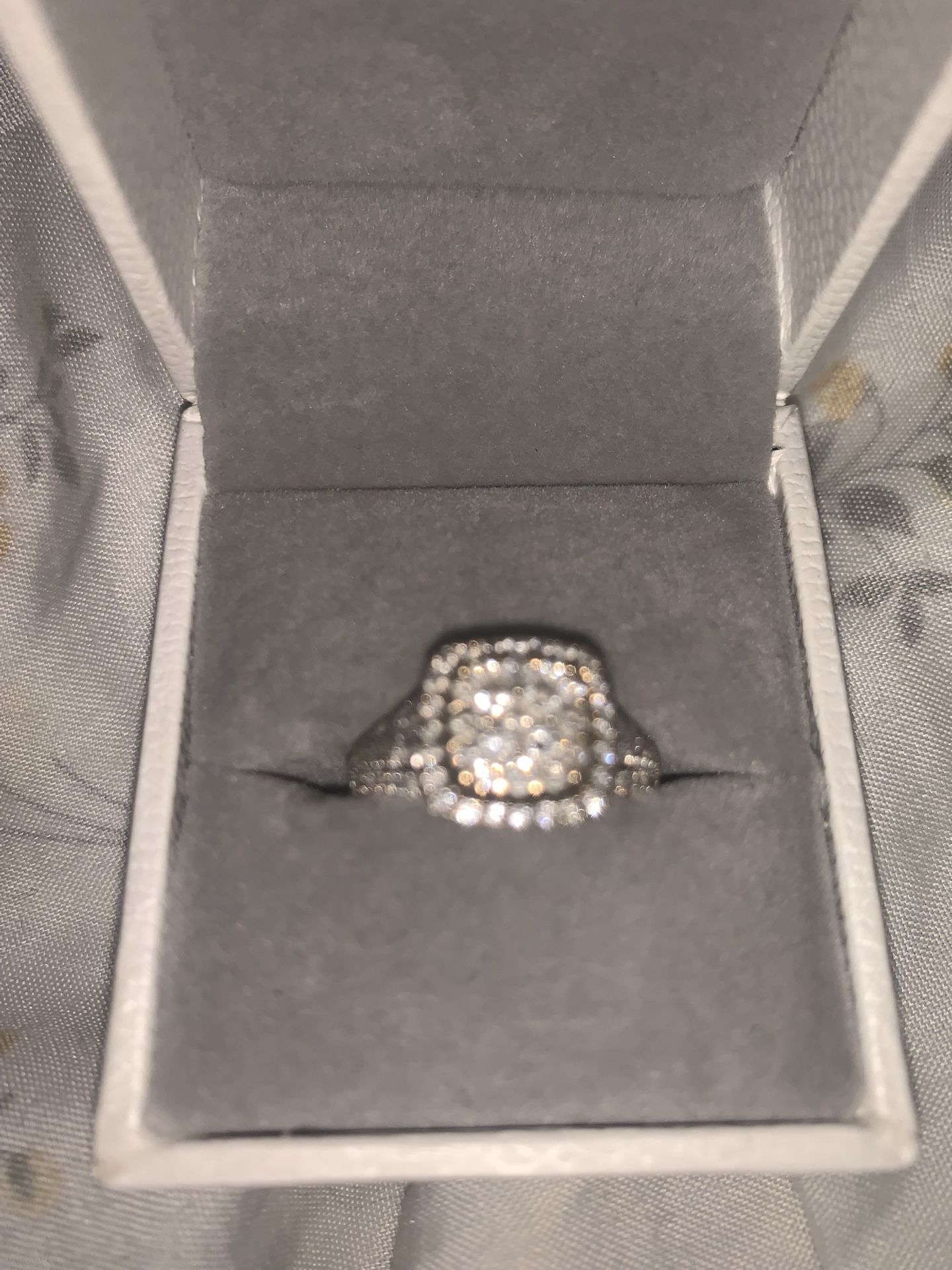 14k Gold With diamonds