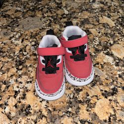 Like new Nike Jordan Spizike Low TD Slip-On Toddler Shoes Size 4c  Red Grey OG New