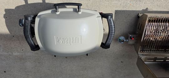 Two Portable Propane Gas Powered Outside Grills  in Excellent Cosmetic and Operational Condition