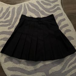 Los Angeles Pleated Skirt 