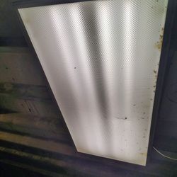 Working Overhead Tube Light 