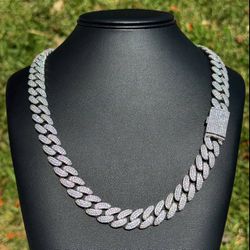 Jewelry 925 sterling silver Cuban link 30CTW mossinite chain iced out necklace Bussdown 23.00” 14.00mm 205.20gr