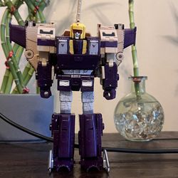 TRANSFORMER BLITZWING