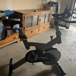 Spirit XIC600 Indoor Cycle 