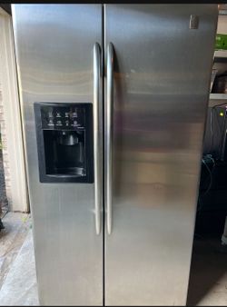 Fridge /refrigerador /refrigerator Ge Profile 