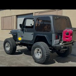 Jeep  Bumper CJ SmittyBilt  And Tire Holder 