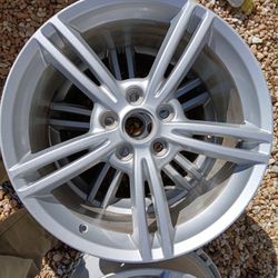 C6 Corvette OEM Wheeĺs  Set Of 4