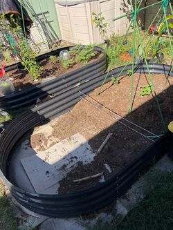 2 Raised Garden Beds