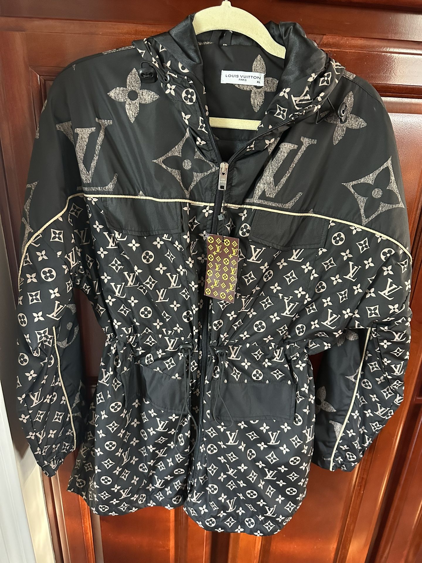 new lv jacket