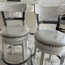 Bar Stools 