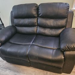 Black Leather Dual Recliner Barely Used