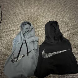 Pair of Men’s Nike XL dri fit hoodies