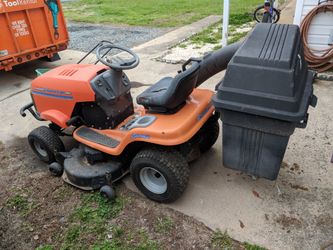 Husqvarna LTH 130 Hydrostatic for Sale in Charlotte NC OfferUp