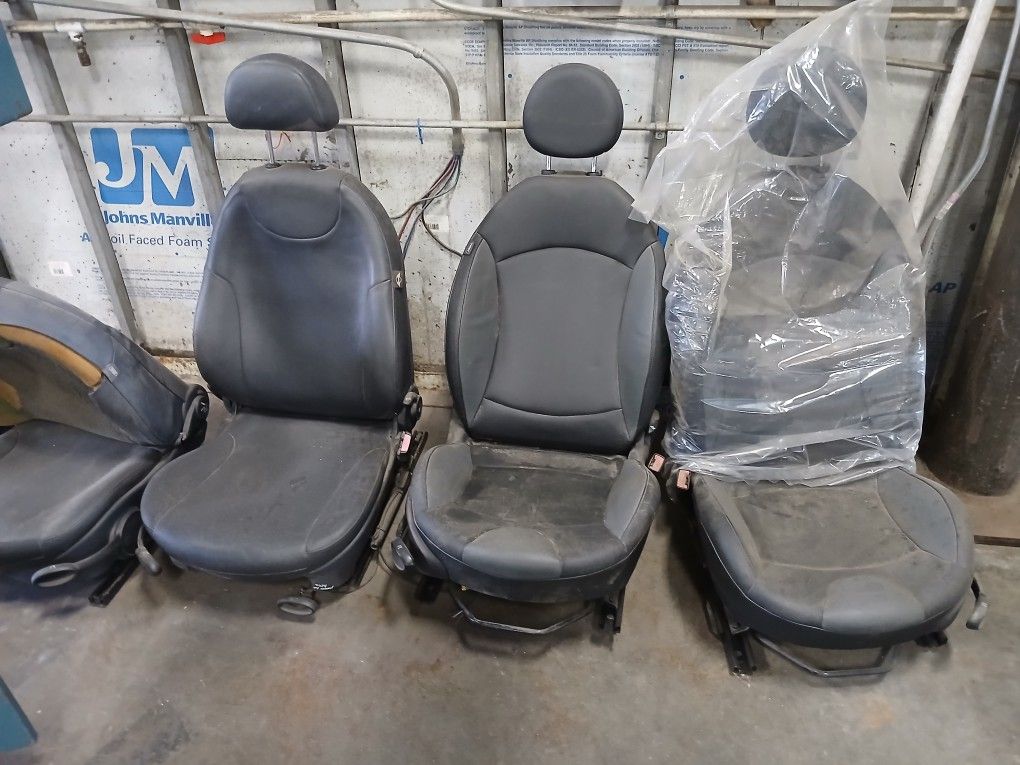 Mini Car Chair
