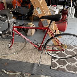OLD SCHWINN BIKE 