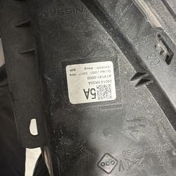 2021-2023 Nissan Left driver side headlight