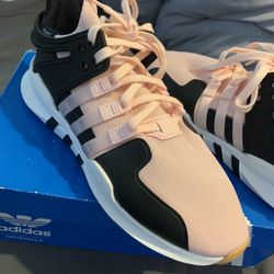 Adidas EQT Women Shoe 6 1/2