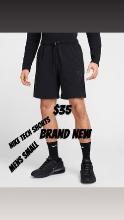 Nike Tech Woven Shorts Brand New Size Small mens