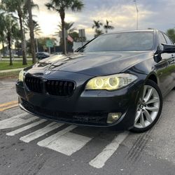 BMW 5 Series 2016 Grey Interior 