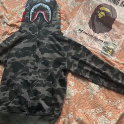 bape hoodie 