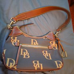 Brand new Dooney &Bourke Handbag