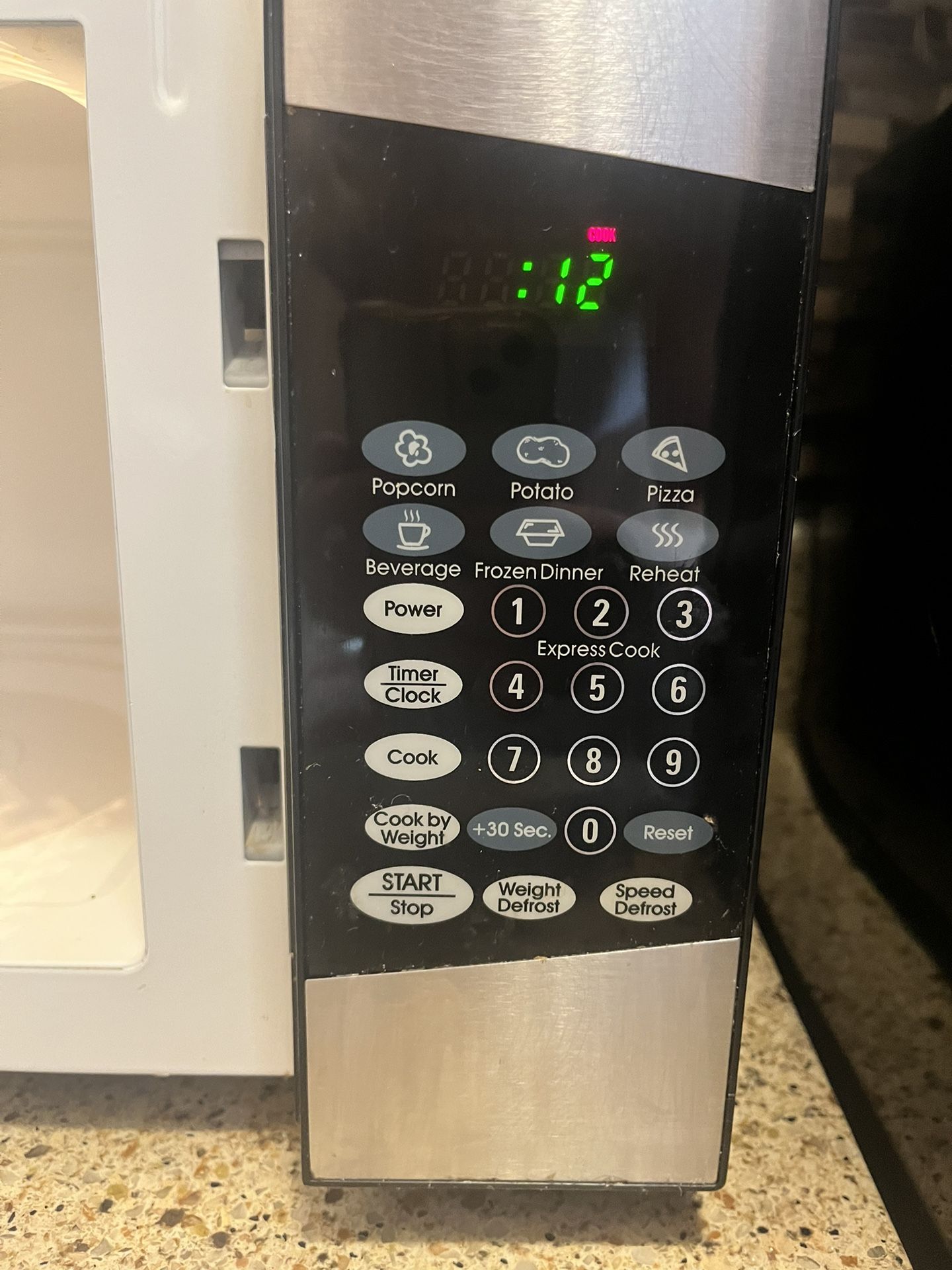 Oster Stainless Steel Microwave for Sale in New York, NY OfferUp