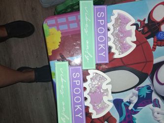 Spooky Vibes Only Halloween Glitter Signs