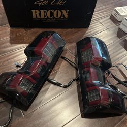 19-25 Chevy Silverado RECON Tail Lights 
