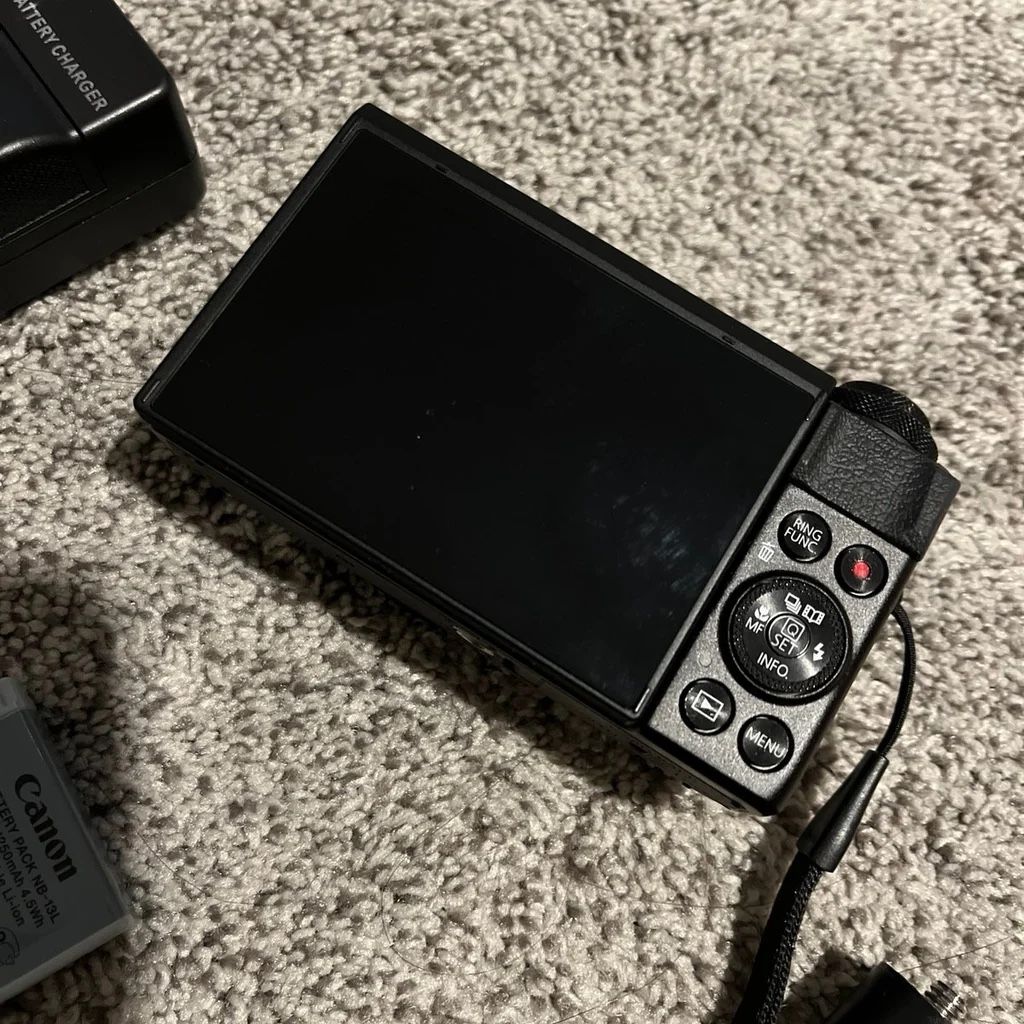 Canon G7x Mark ii Camera