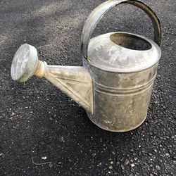 Vintage Galvanized Metal Watering Can Planter Garden Outdoor Farmhouse Cottage