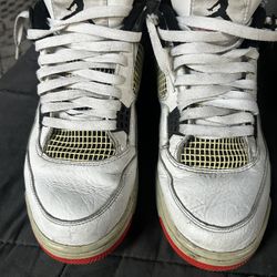 Pale citron jordan 4