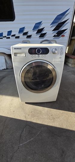 Geart Deal!!Samsung washer and gas dryer stackable.