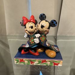 Warm Wishes Disney Traditions