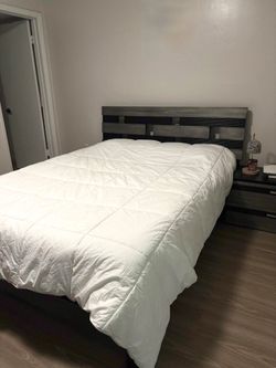 Queen bed