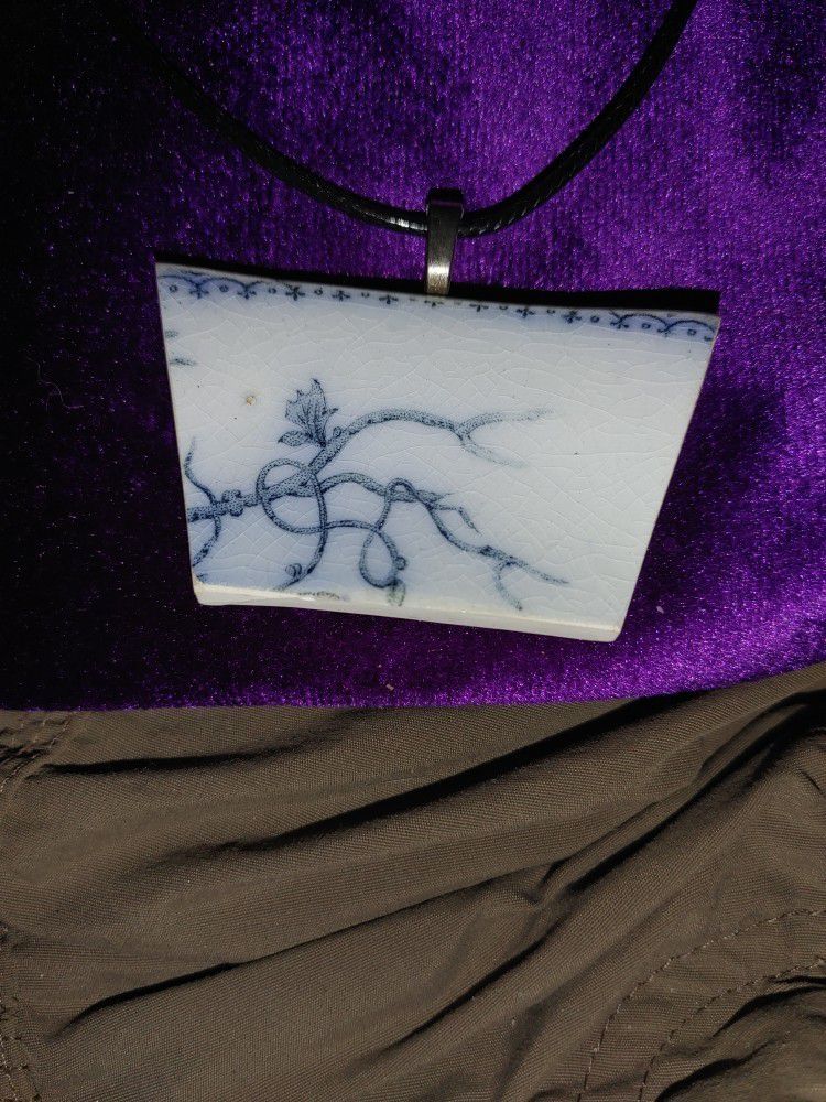 China Necklace. Fun Piece To Show Off