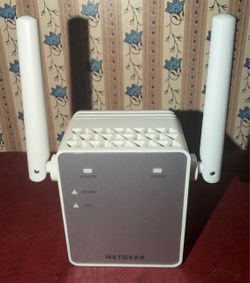 Netgear EX3700 AC750 750Mbps Dual Band WIFI Extender