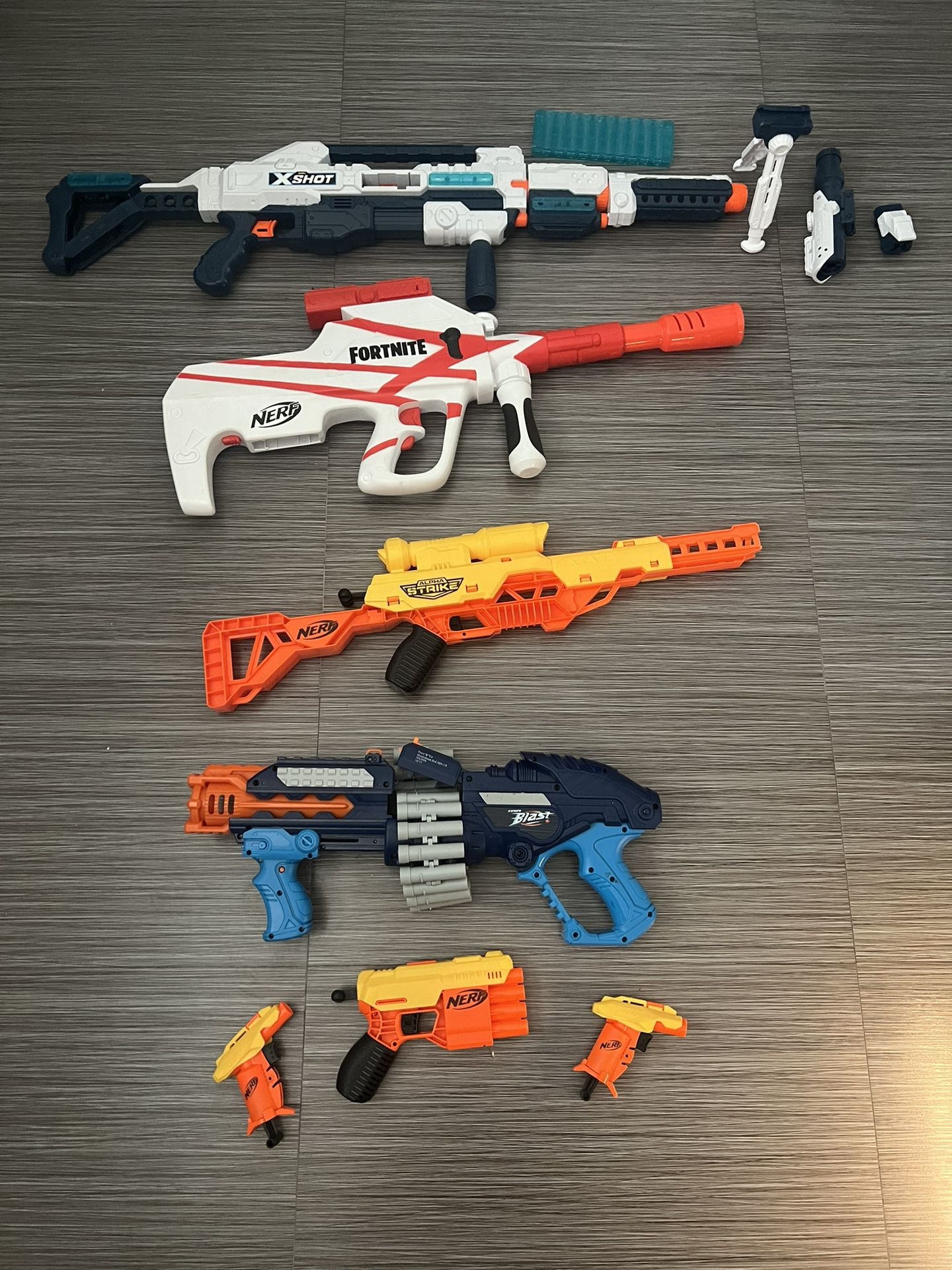 Nerf Toy Guns And + 5 Safety Glasses
