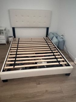 Full Size Bed Frame/Headboard