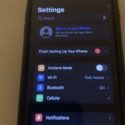 Used Iphone 7 Screen Protector Is Cracked But Phone Is Not.  Unlocked And Works Perfectly