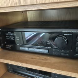 Sony Stereo System With Jbl Home Speakers