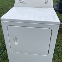 GAS DRYER EXCELLENT CONDITION